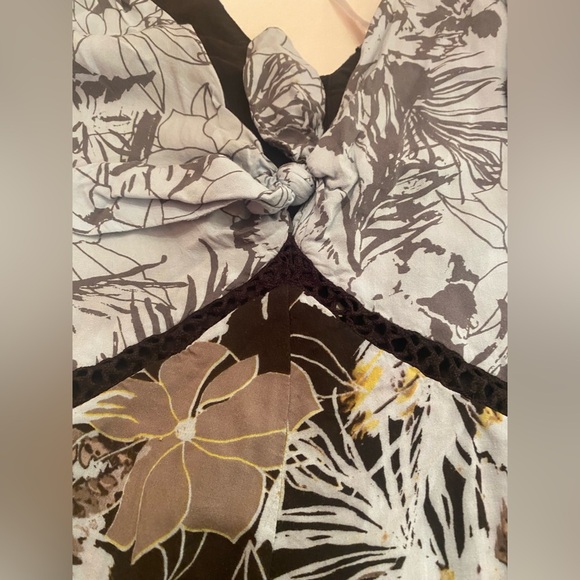 Free People Romper Lined with Pockets Size Small - Picture 9 of 9